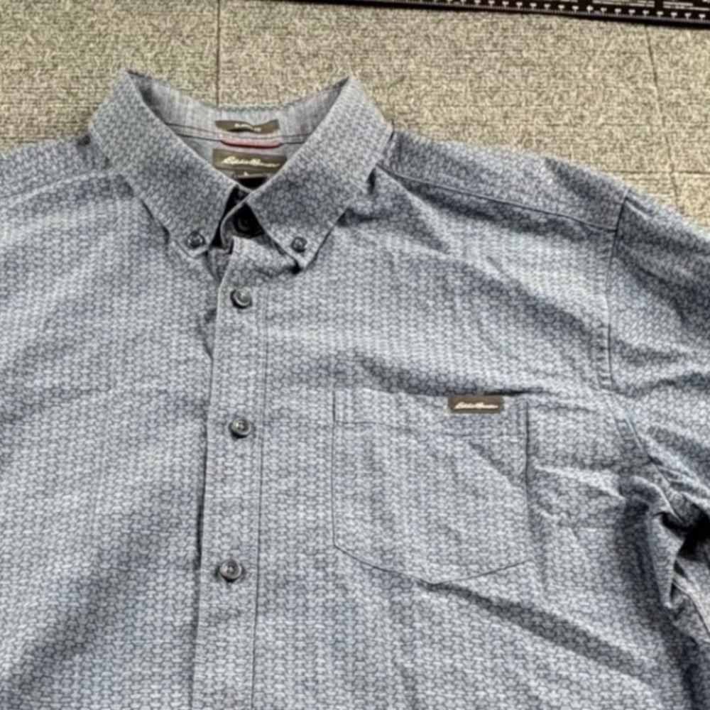 Eddie Bauer Mens Large Blue Geometric Print Cotton Button Down Shirt Classic Fit